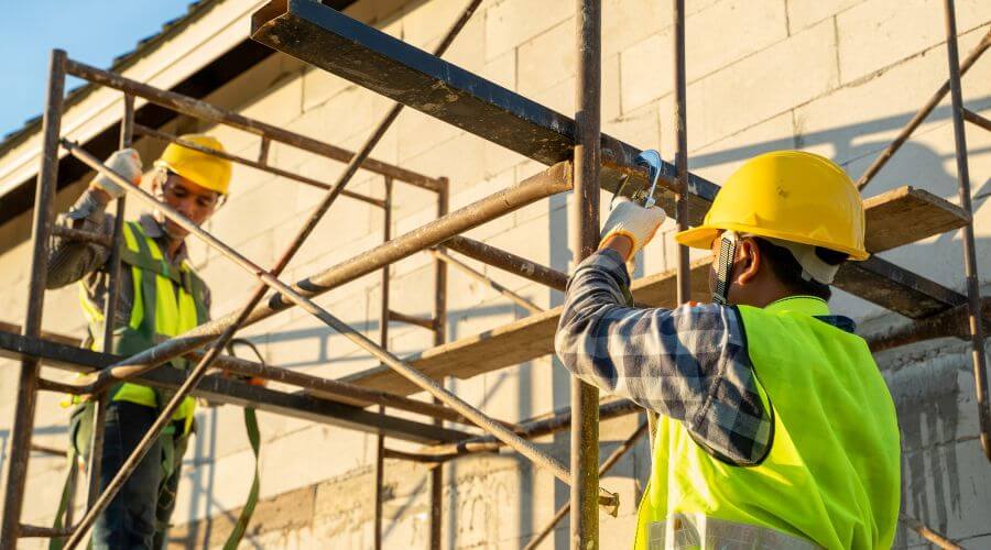 Professional gutter cleaning in Bowers, PA